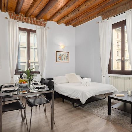 Casa Cosy Suite Duomo Milán Exterior foto